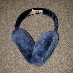 UGG Classic Shearling EarMuffs